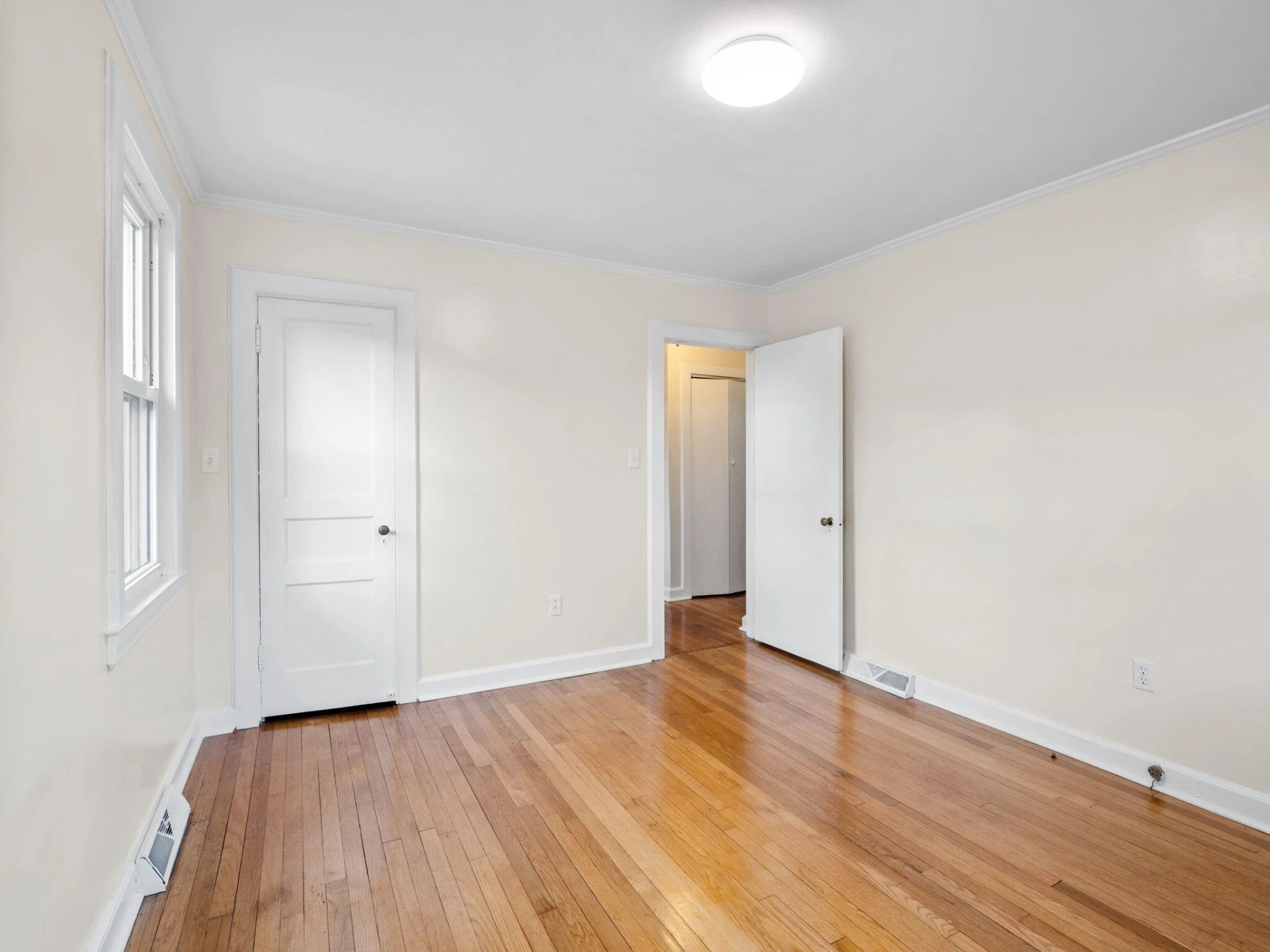 2421 Brandon AVE SW - Photo 19