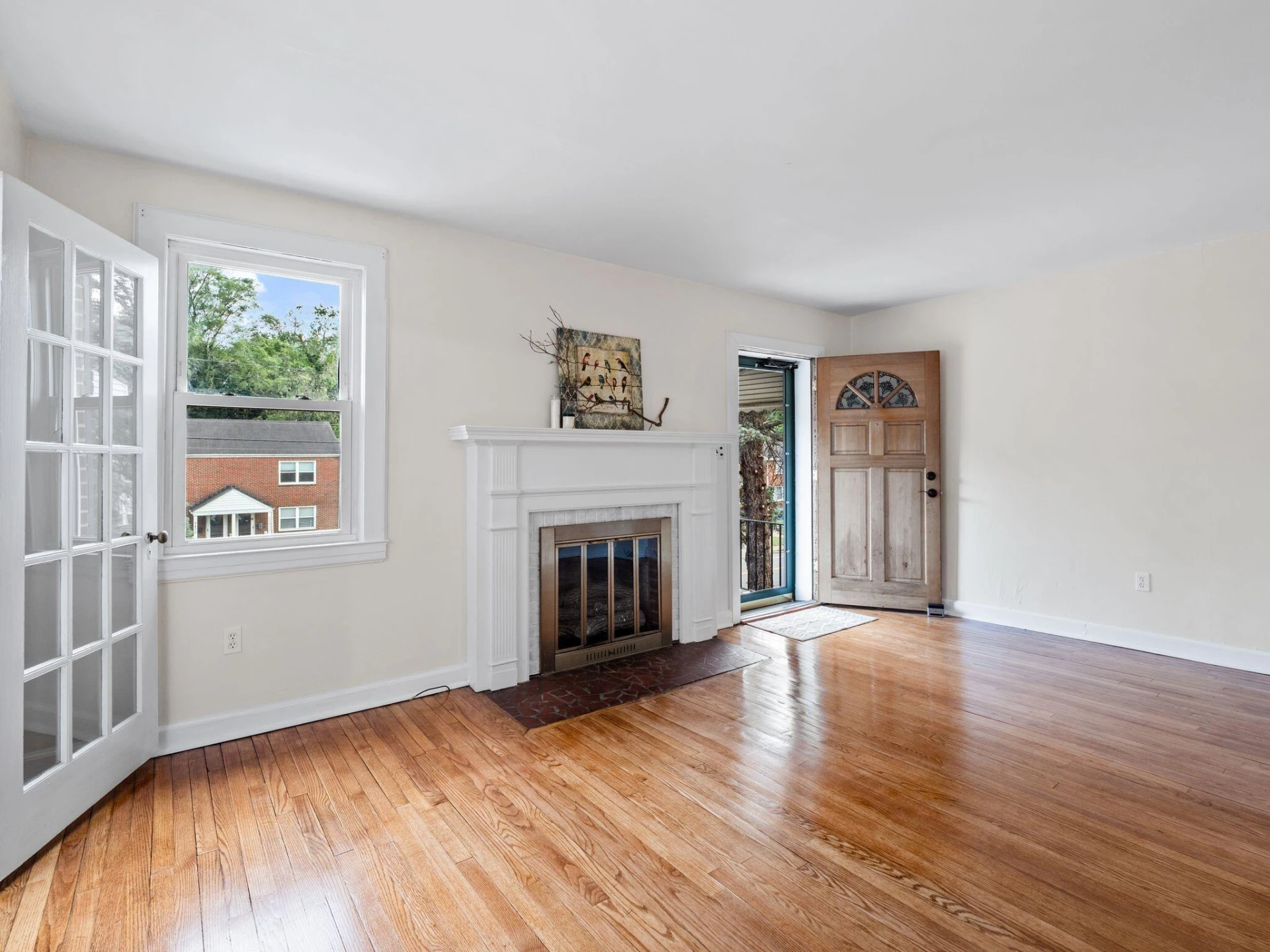 2421 Brandon AVE SW - Photo 8