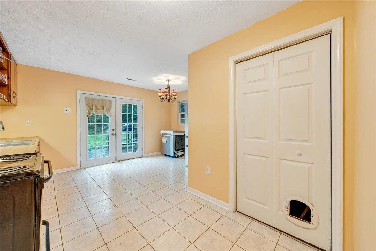 112 Shawsville Pike NE - Photo 16