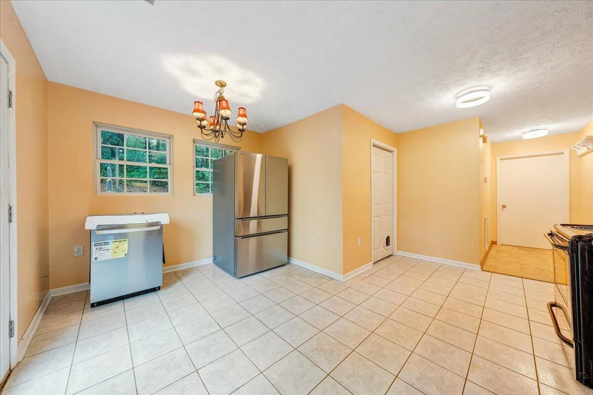 112 Shawsville Pike NE - Photo 18