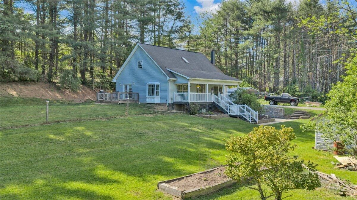 112 Shawsville Pike NE - Photo 43
