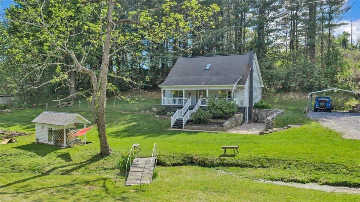 112 Shawsville Pike NE - Photo 46