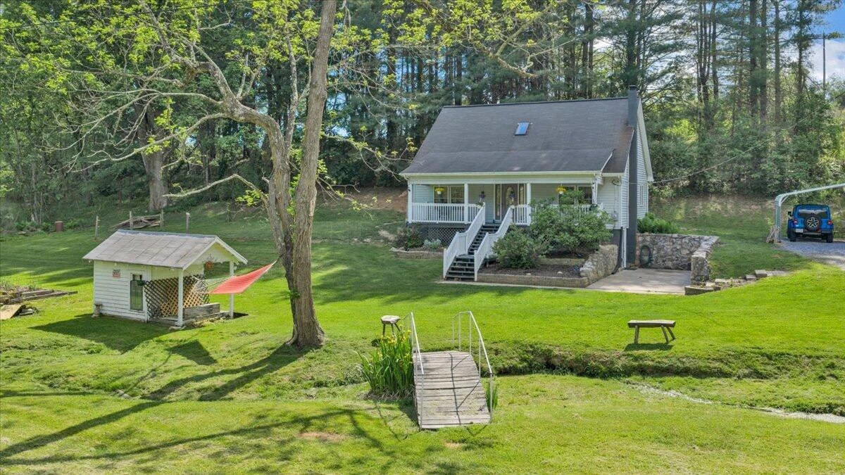 112 Shawsville Pike NE - Photo 47