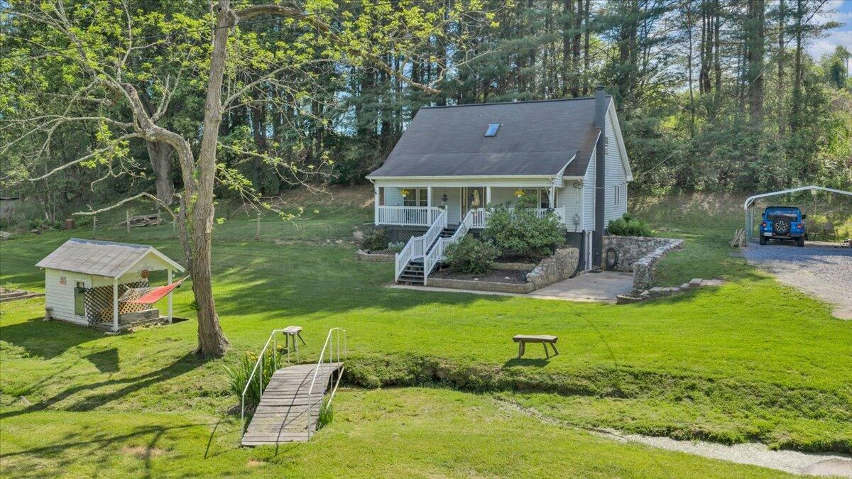 112 Shawsville Pike NE - Photo 48
