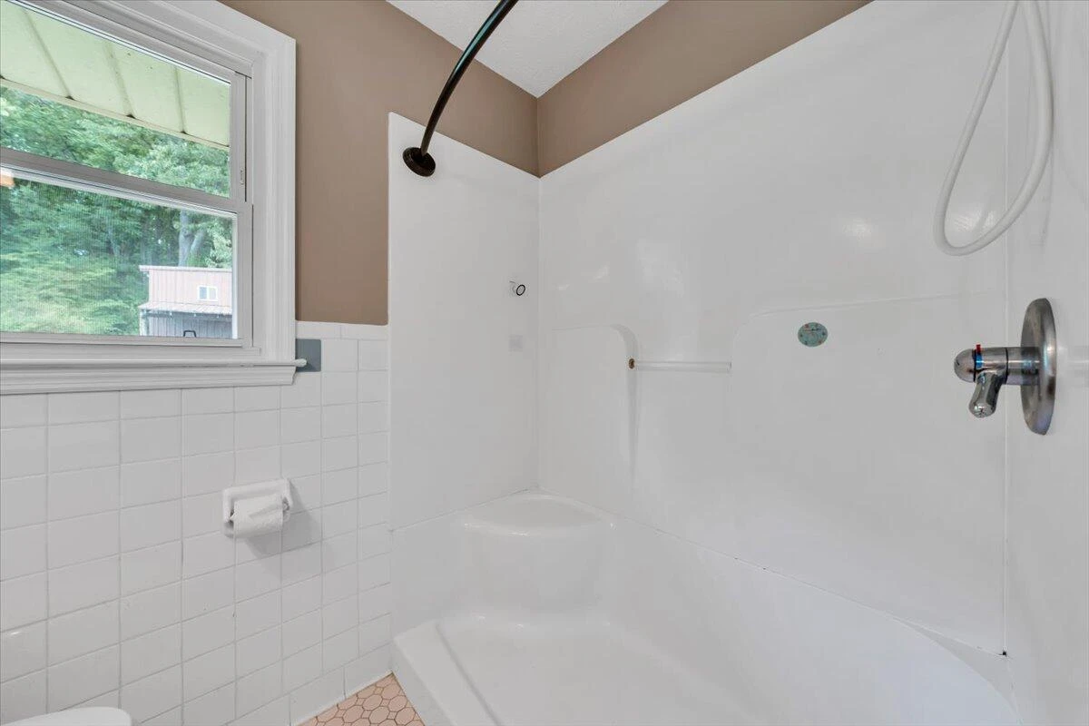 724 Vine ST - Photo 13
