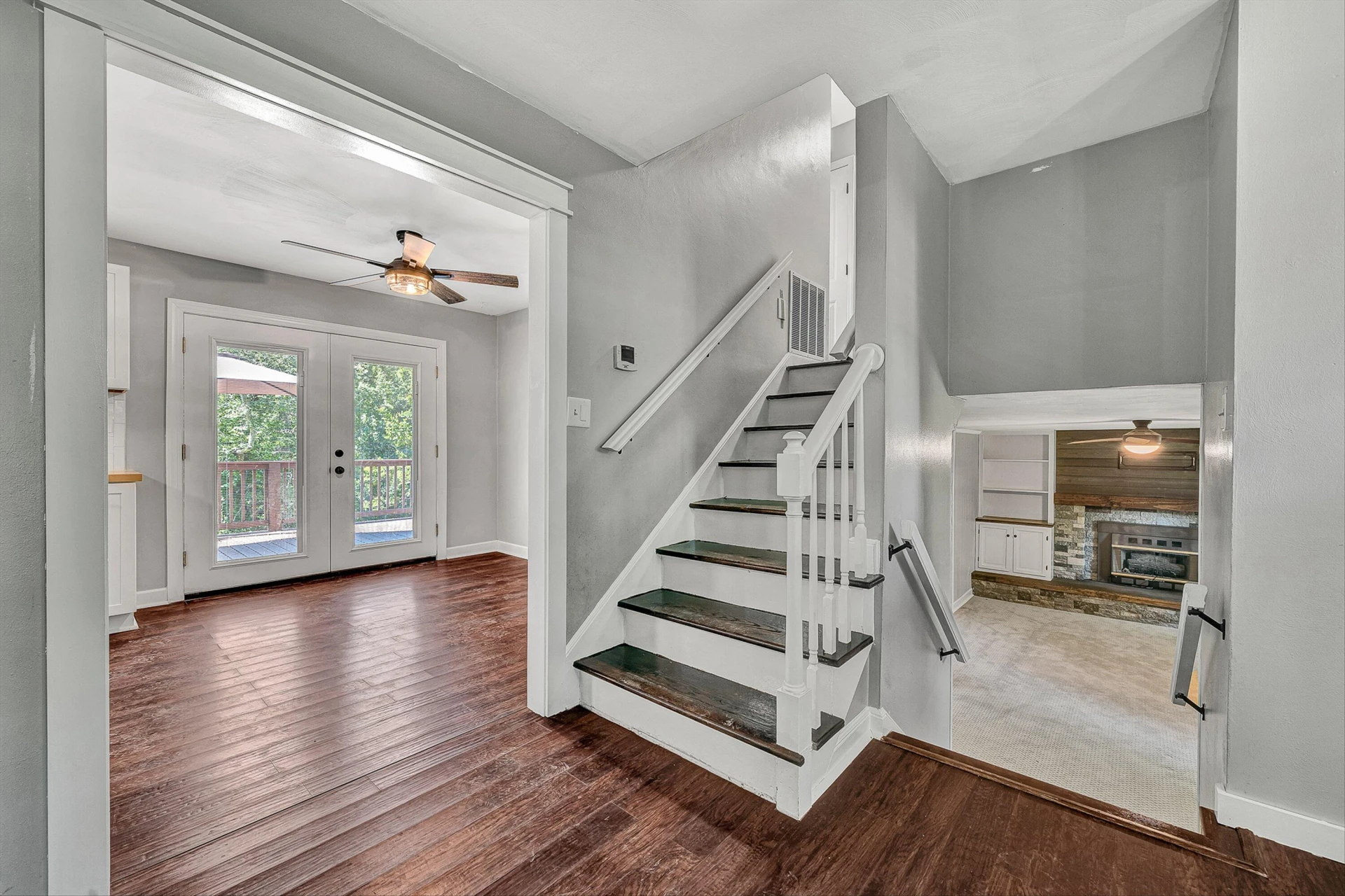 1410 Lakeridge CIR - Photo 19