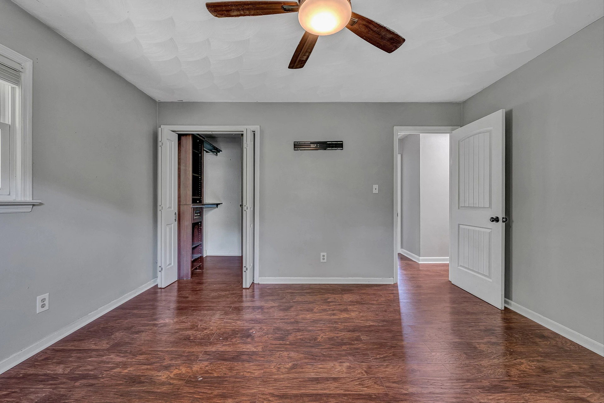 1410 Lakeridge CIR - Photo 27