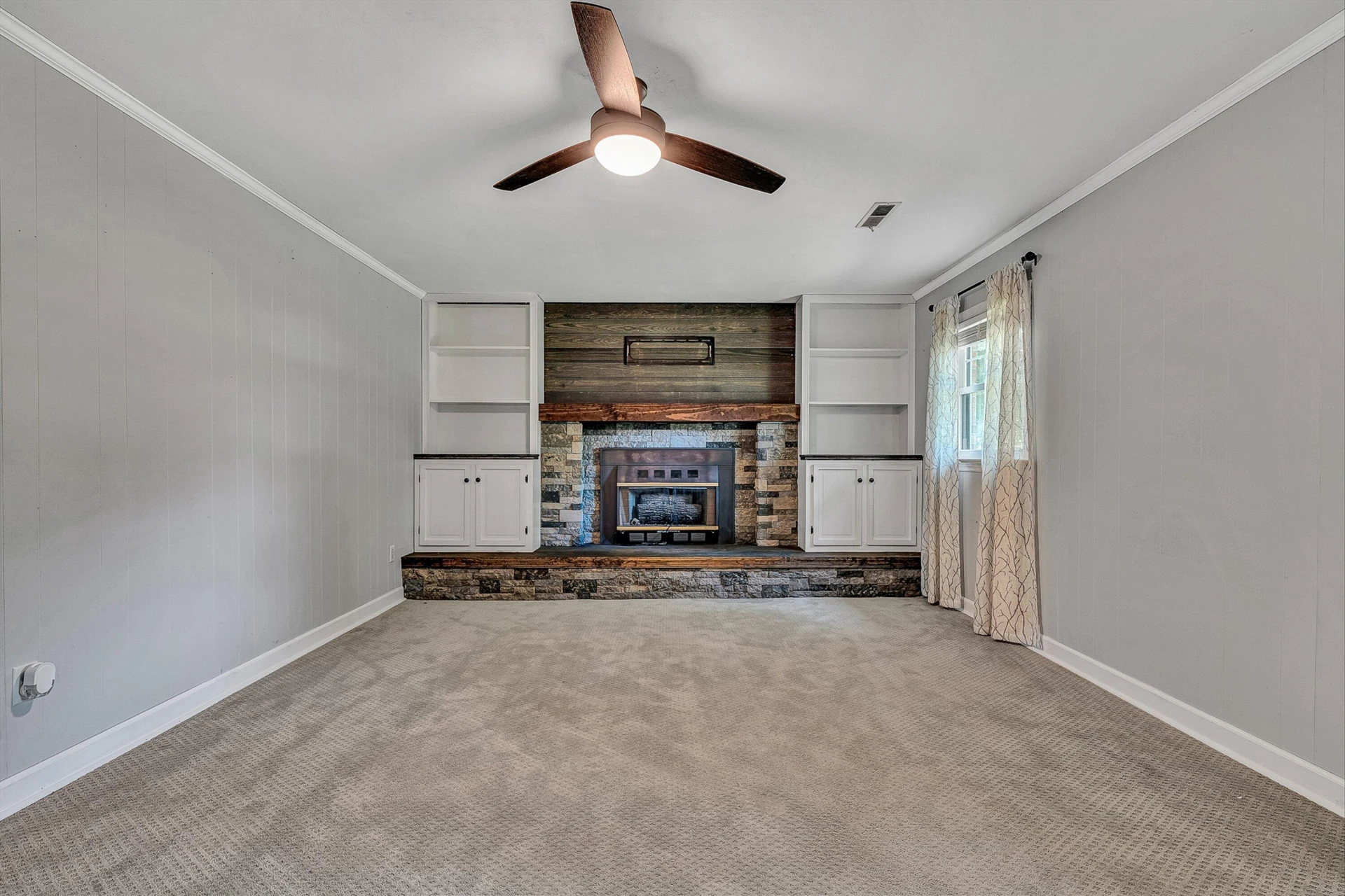 1410 Lakeridge CIR - Photo 38