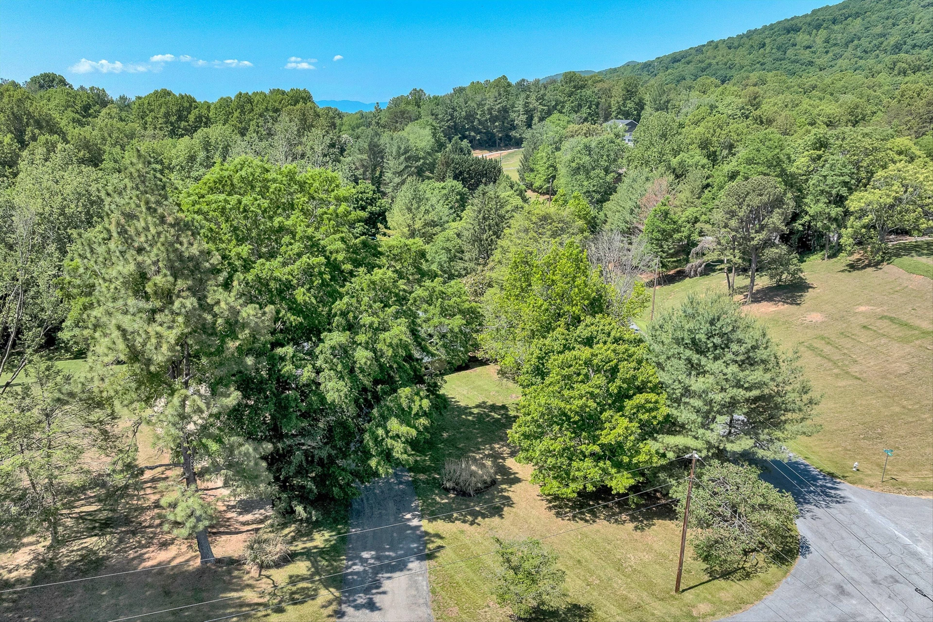 1410 Lakeridge CIR - Photo 60