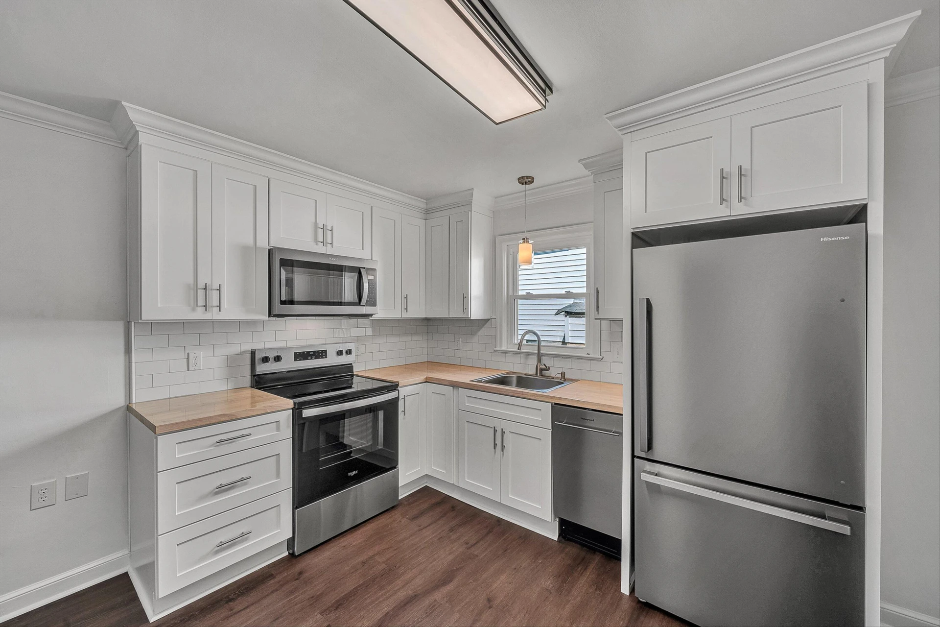 4133 Fielding AVE NW - Photo 8