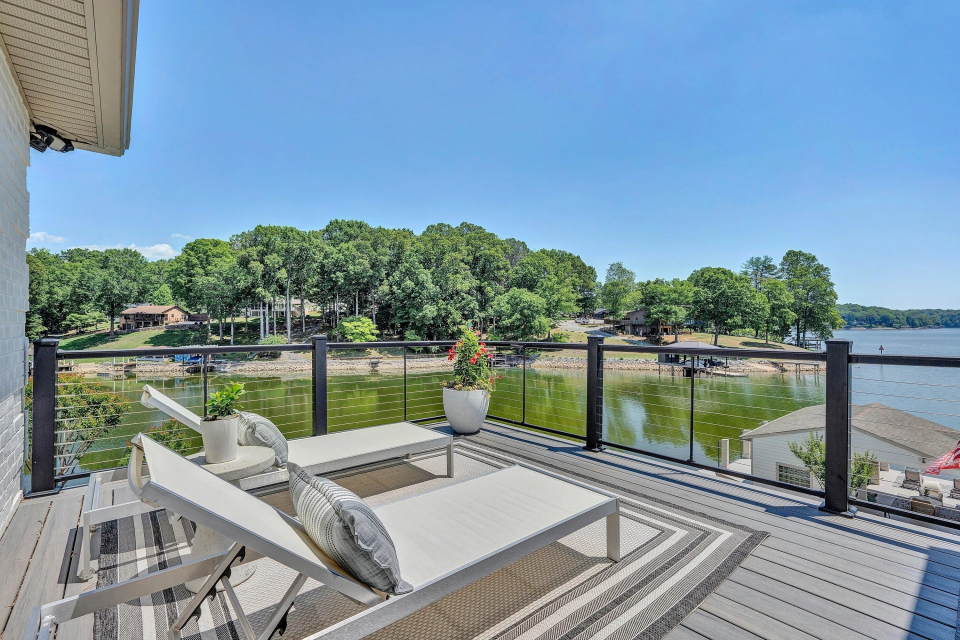 2245 Thomason LN - Photo 33