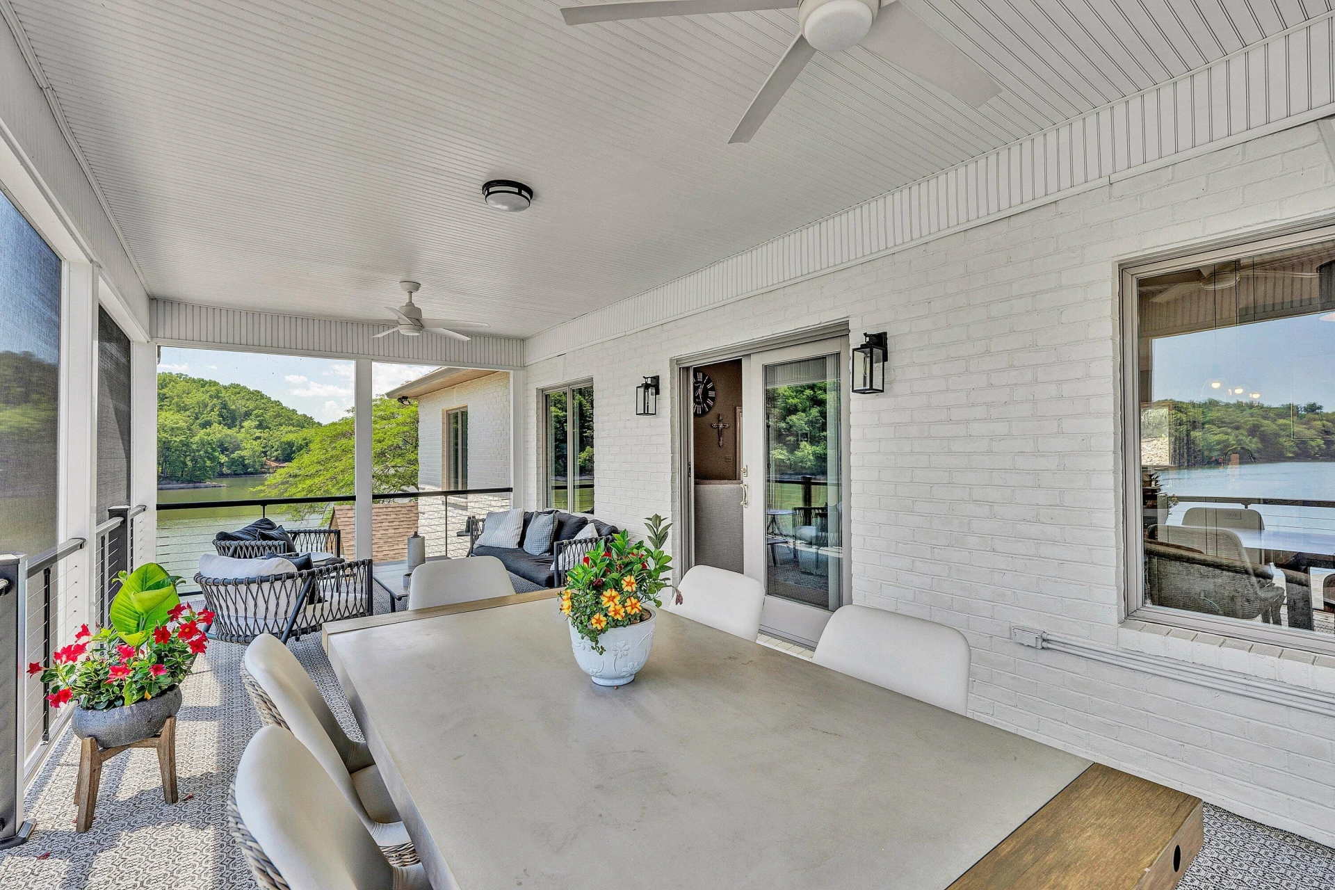 2245 Thomason LN - Photo 35