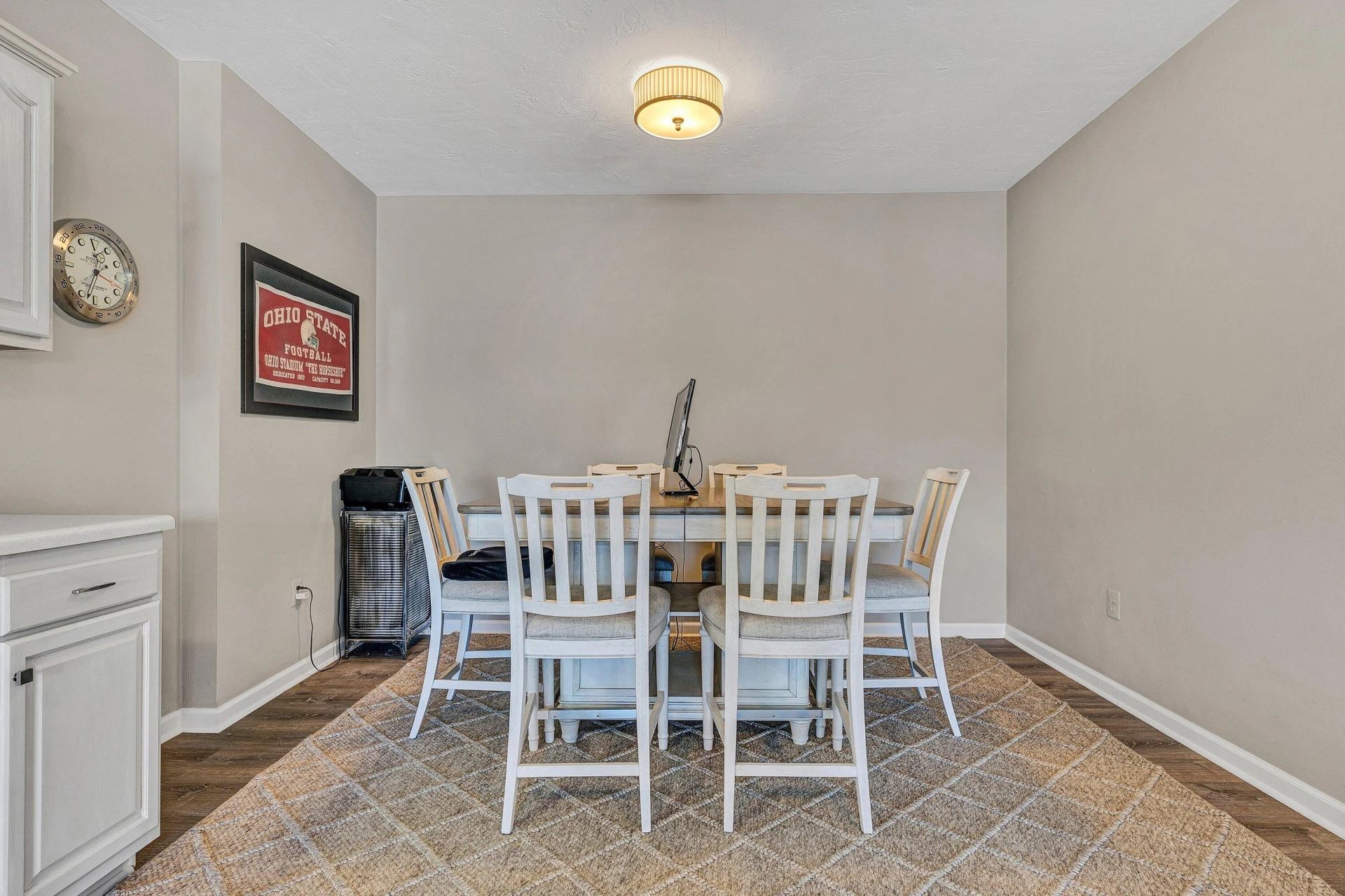 2245 Thomason LN - Photo 45
