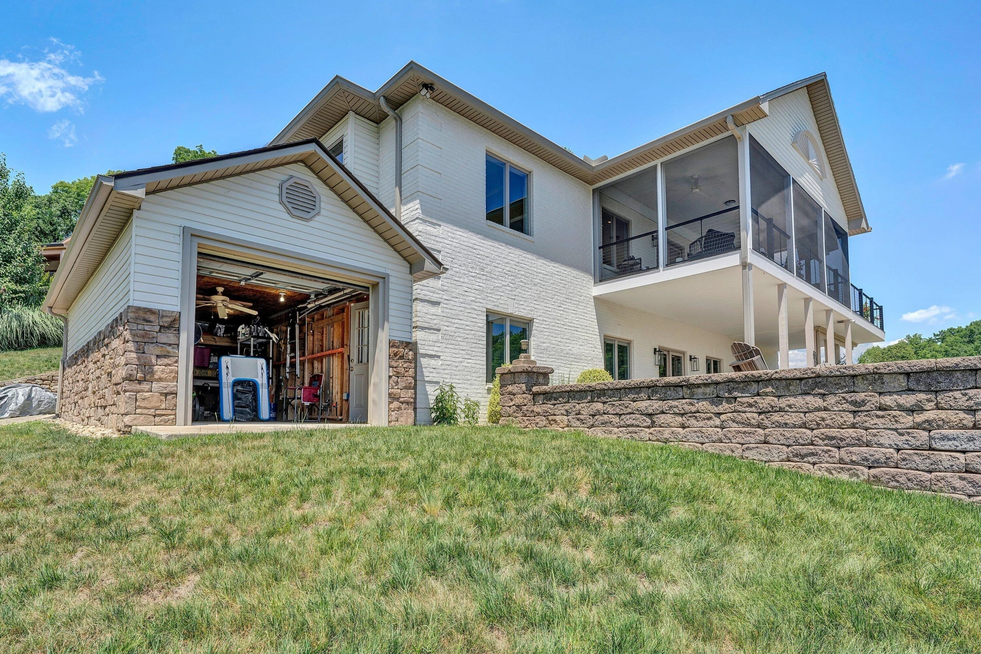 2245 Thomason LN - Photo 70
