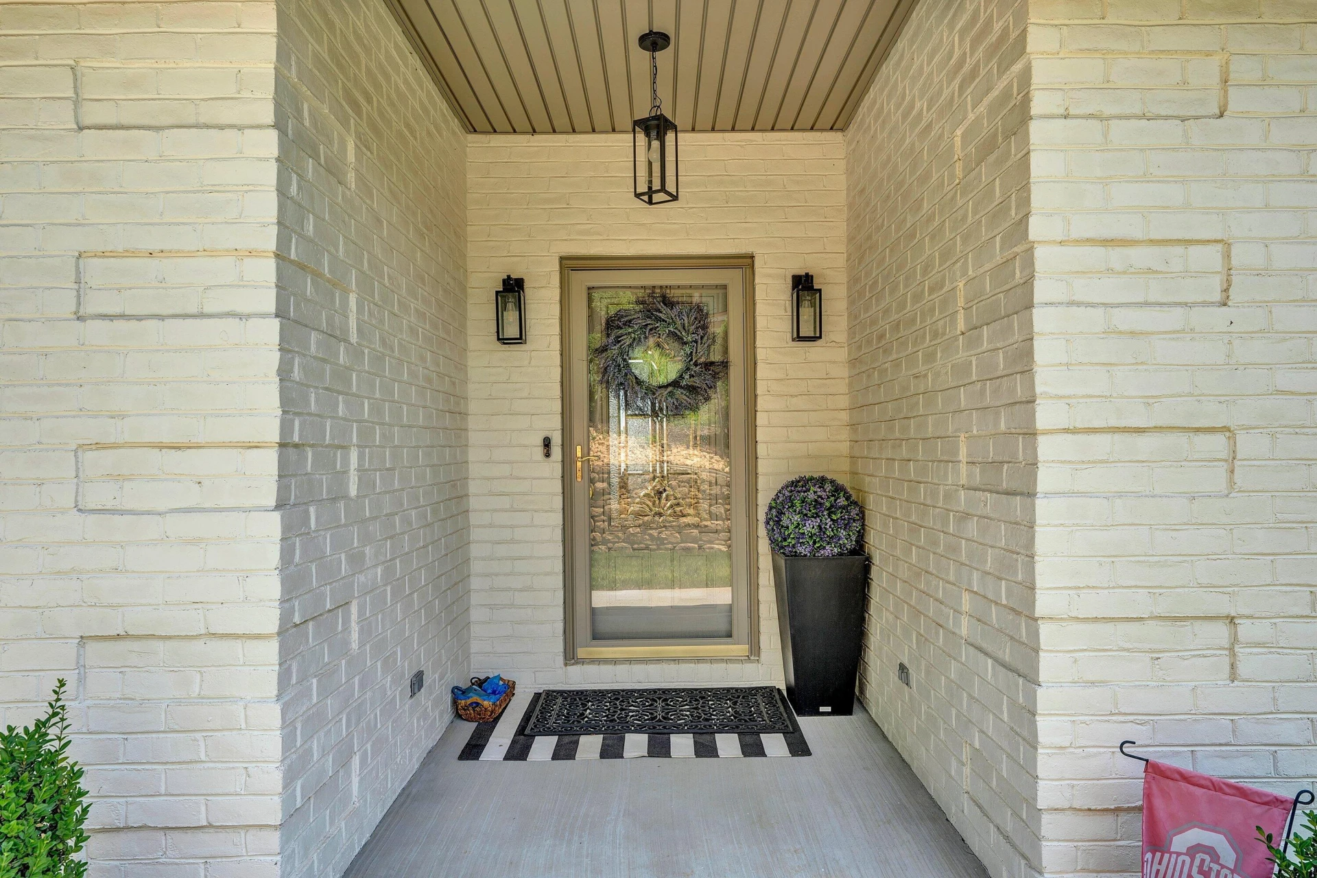 2245 Thomason LN - Photo 10