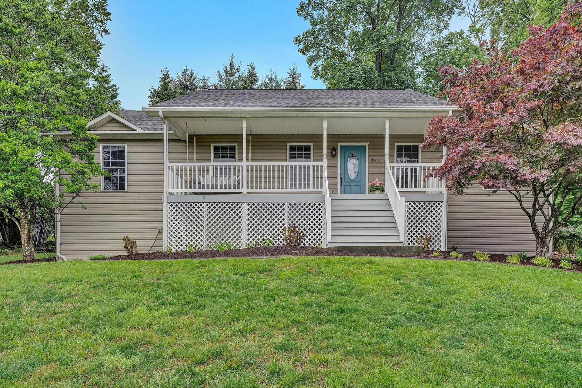 677 Deerfield RD - Photo 24