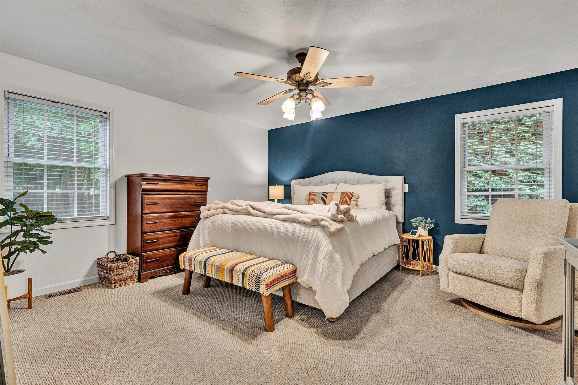 677 Deerfield RD - Photo 8