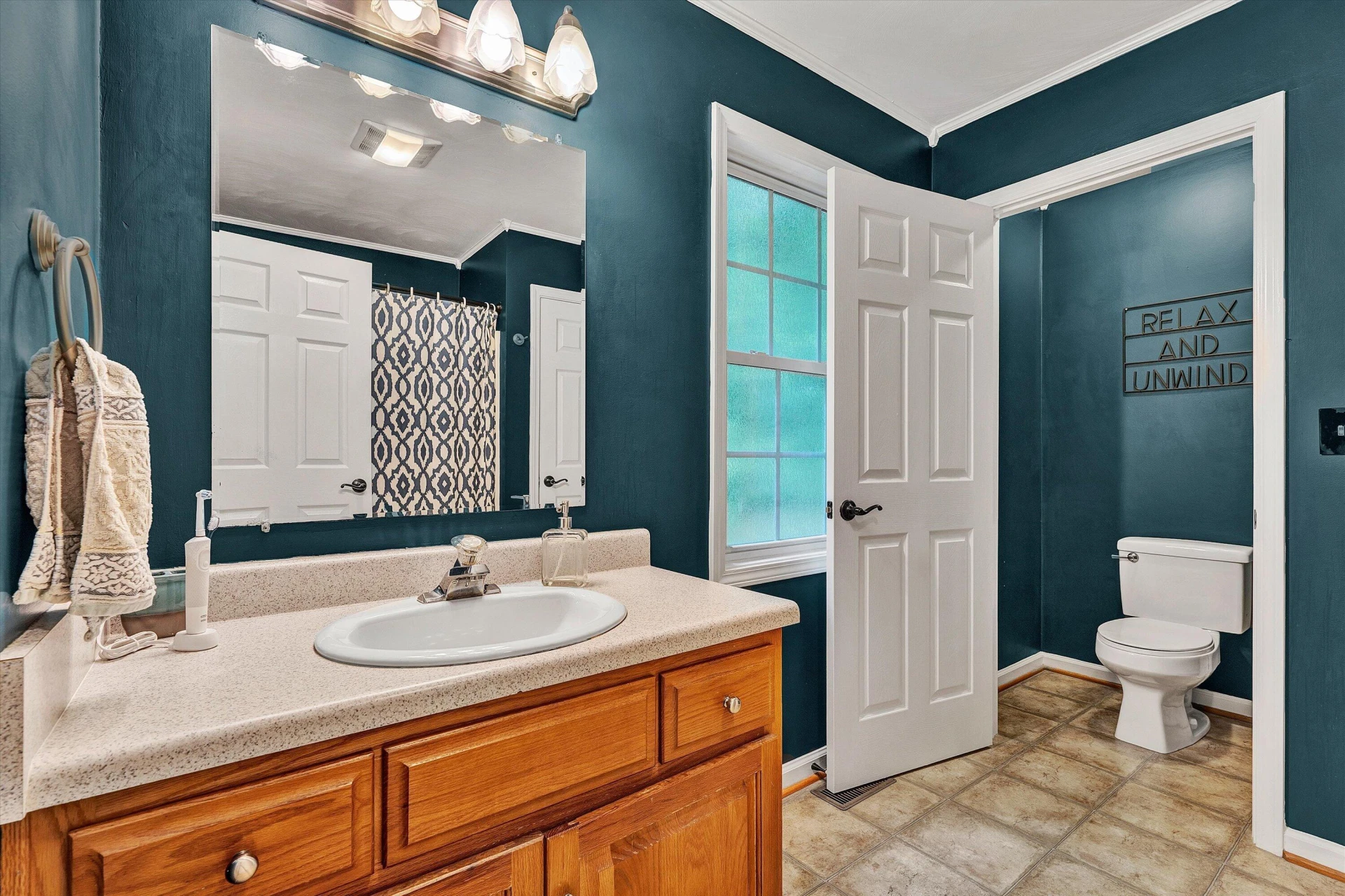 677 Deerfield RD - Photo 9