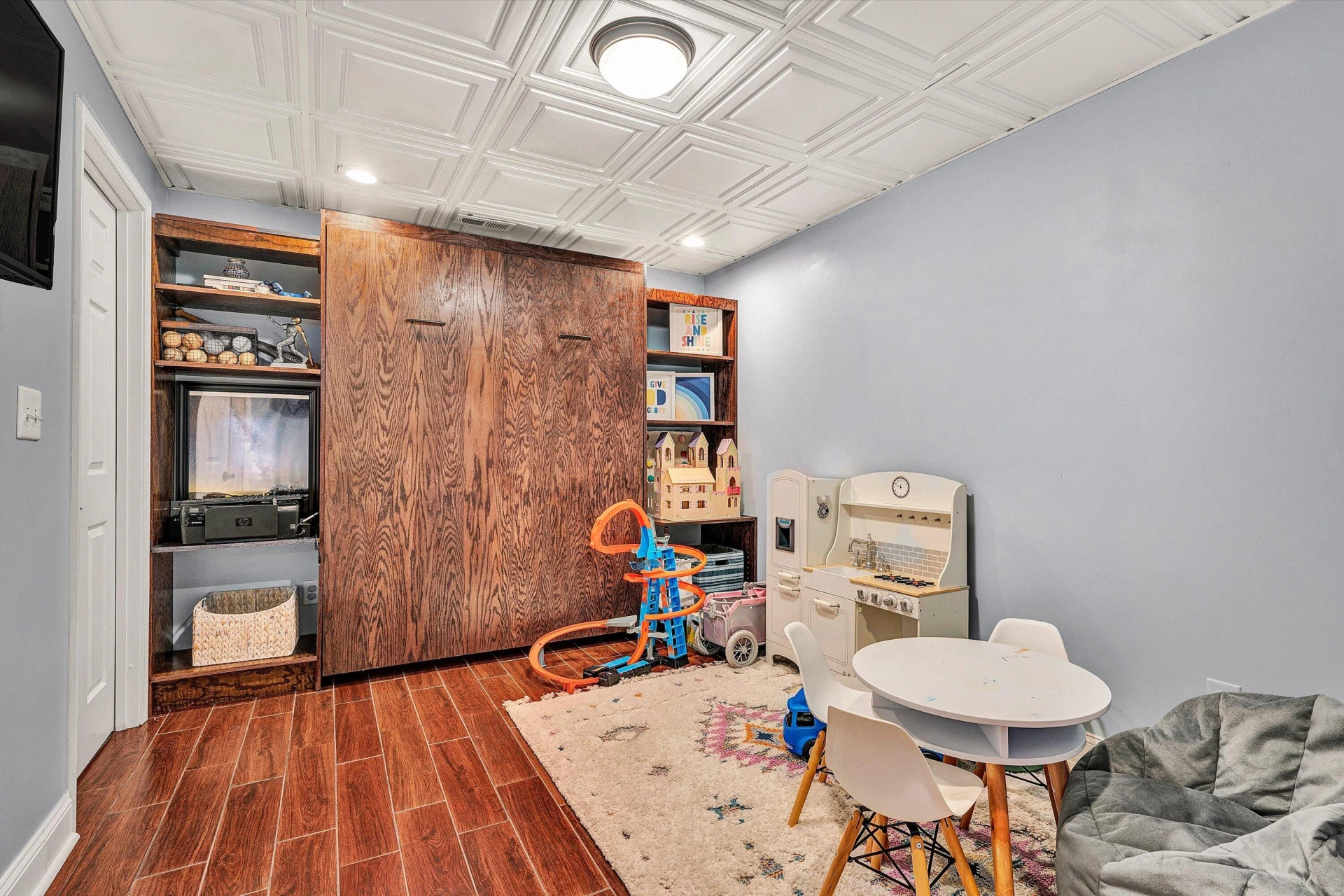 677 Deerfield RD - Photo 19