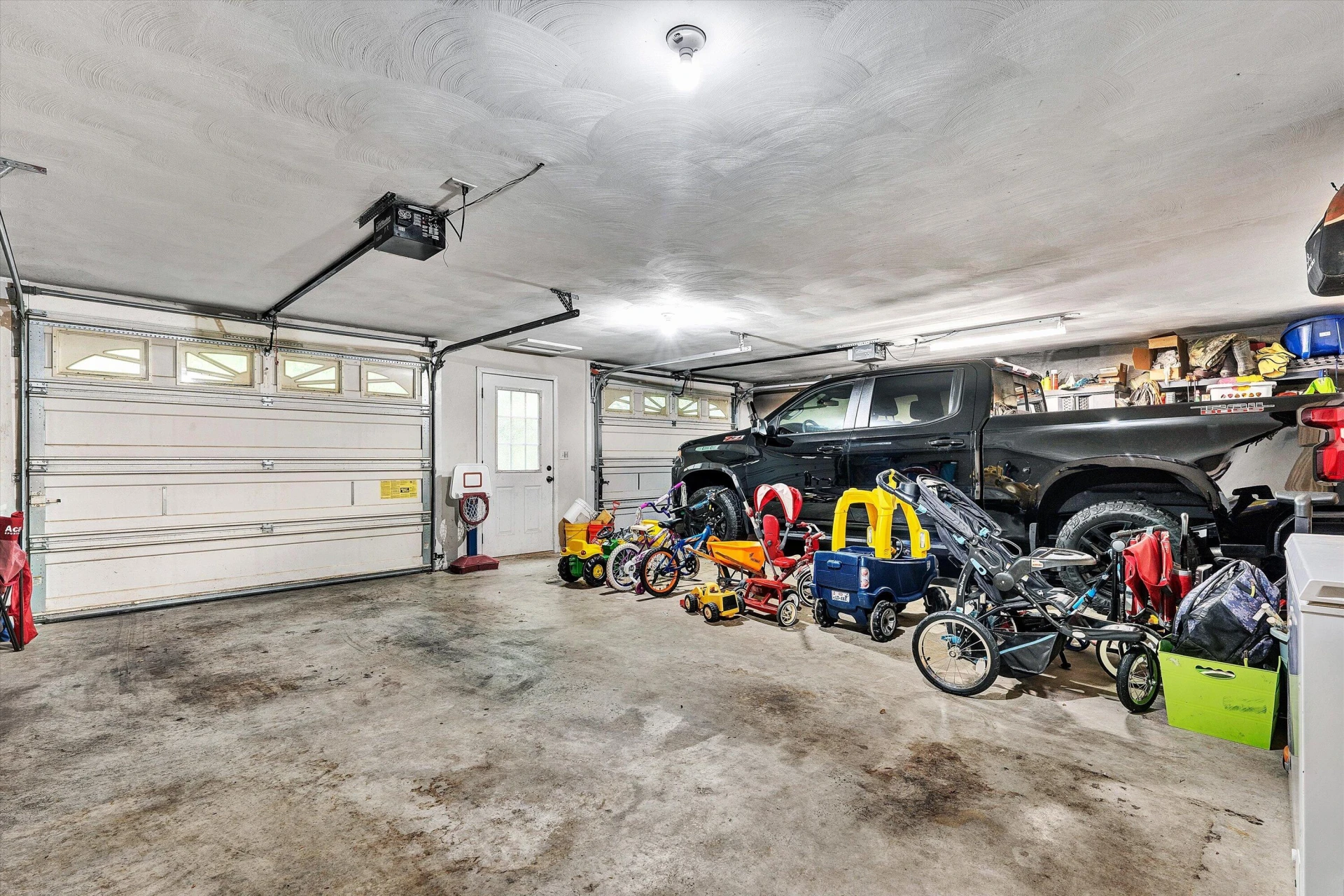 677 Deerfield RD - Photo 28