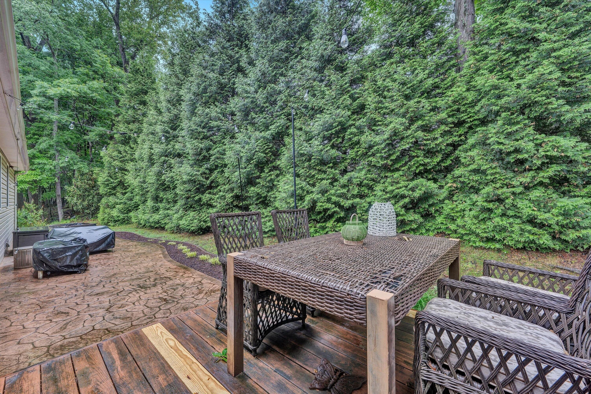 677 Deerfield RD - Photo 30