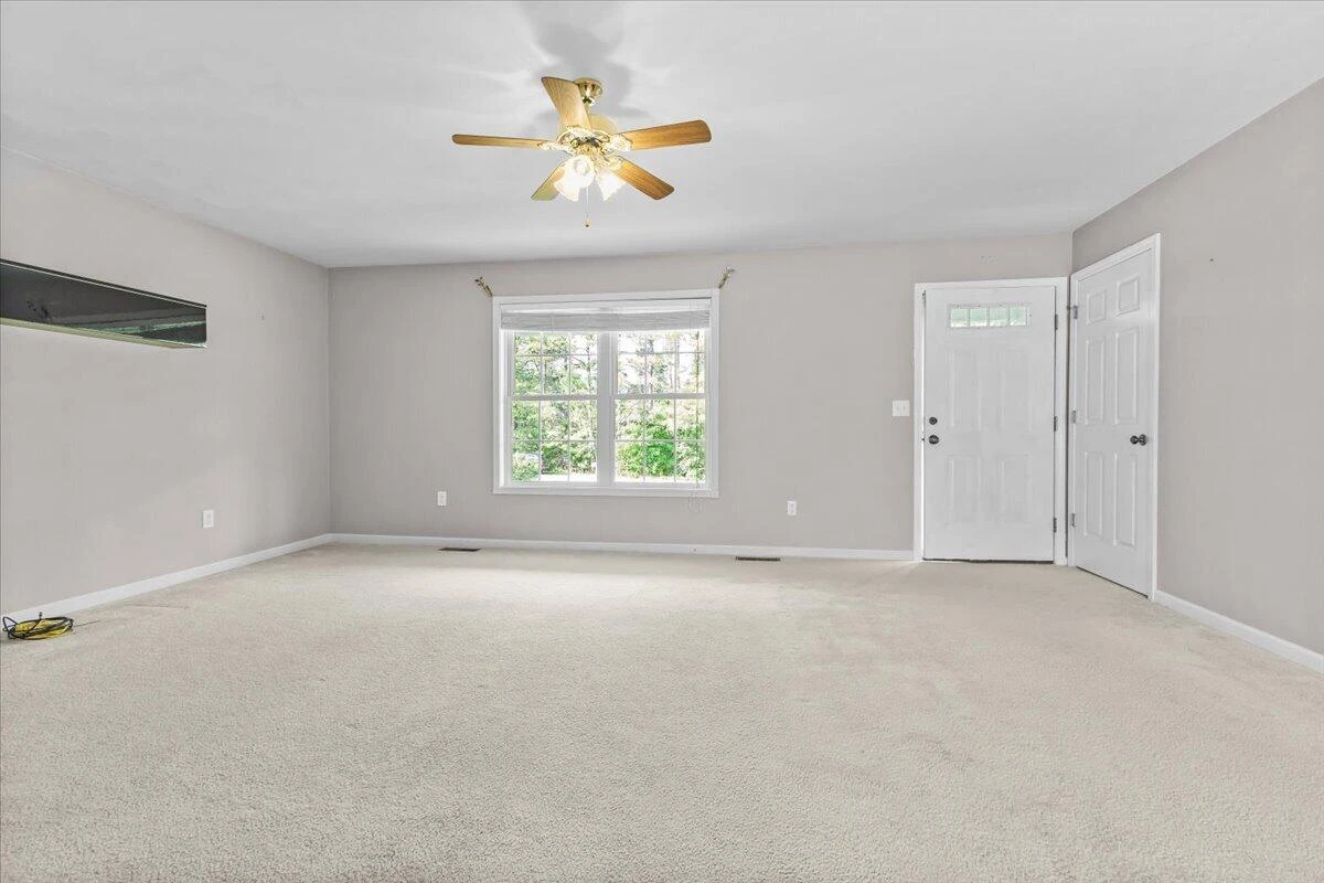 4110 Flatwoods RD - Photo 10
