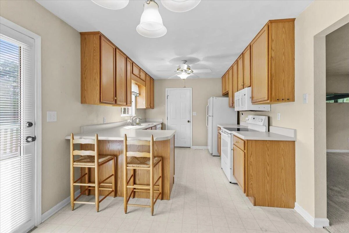 4110 Flatwoods RD - Photo 13