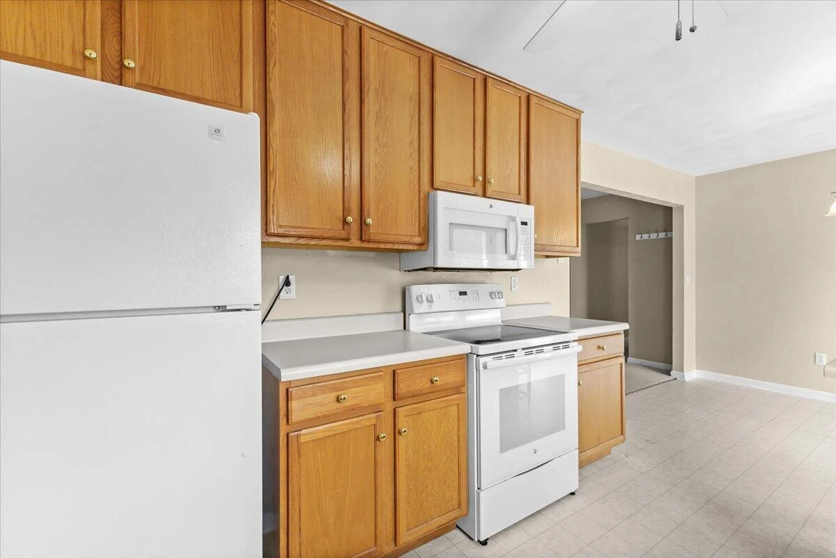 4110 Flatwoods RD - Photo 15