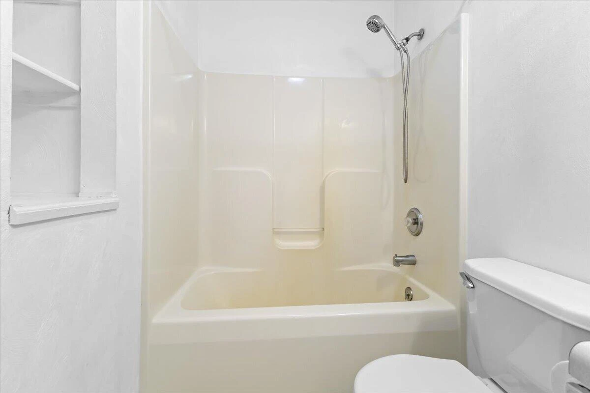 4110 Flatwoods RD - Photo 19