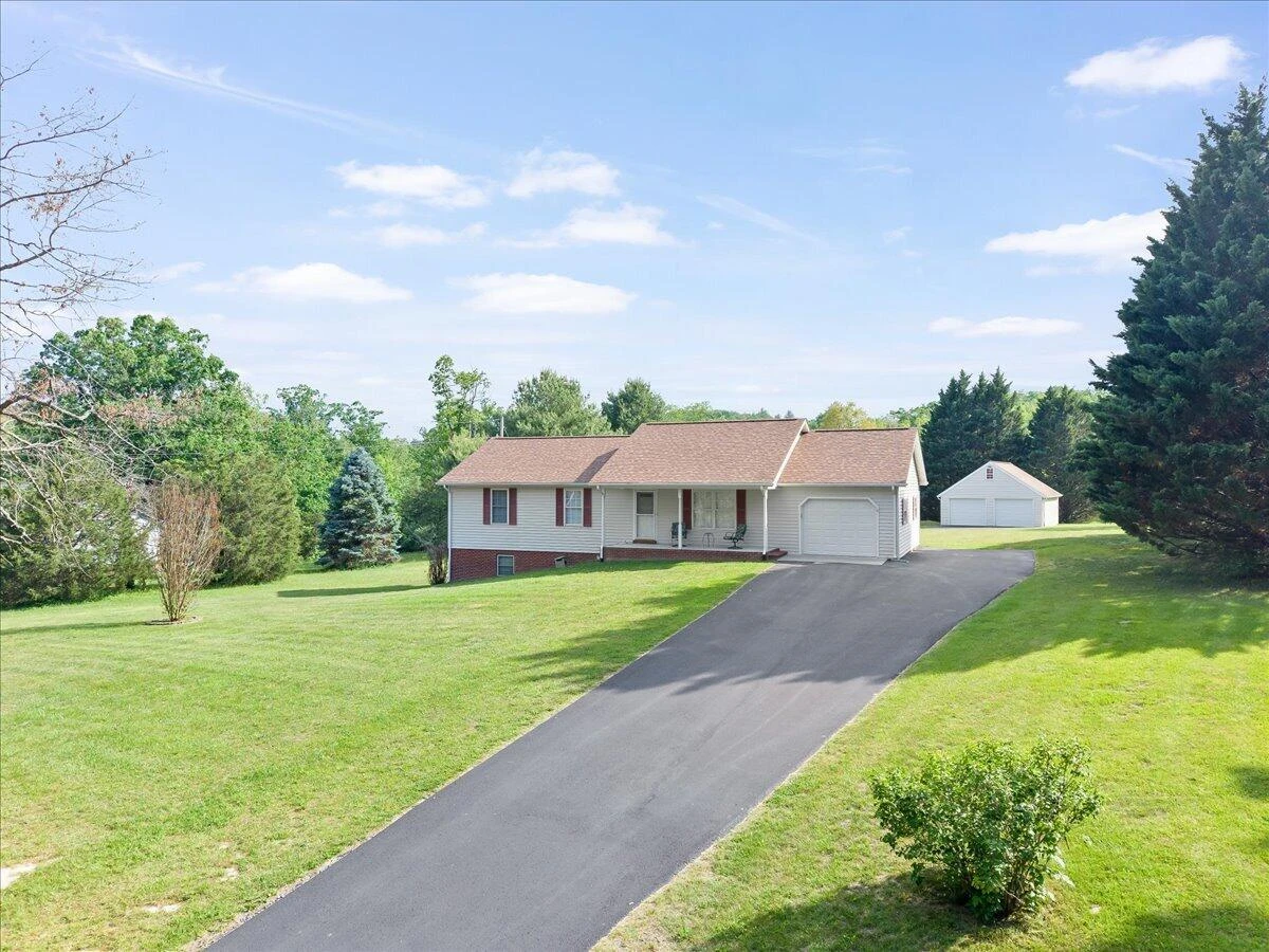 4110 Flatwoods RD - Photo 2