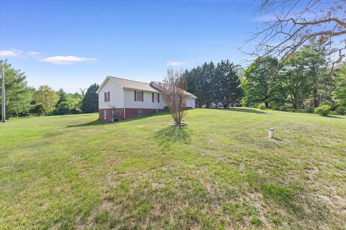 4110 Flatwoods RD - Photo 4