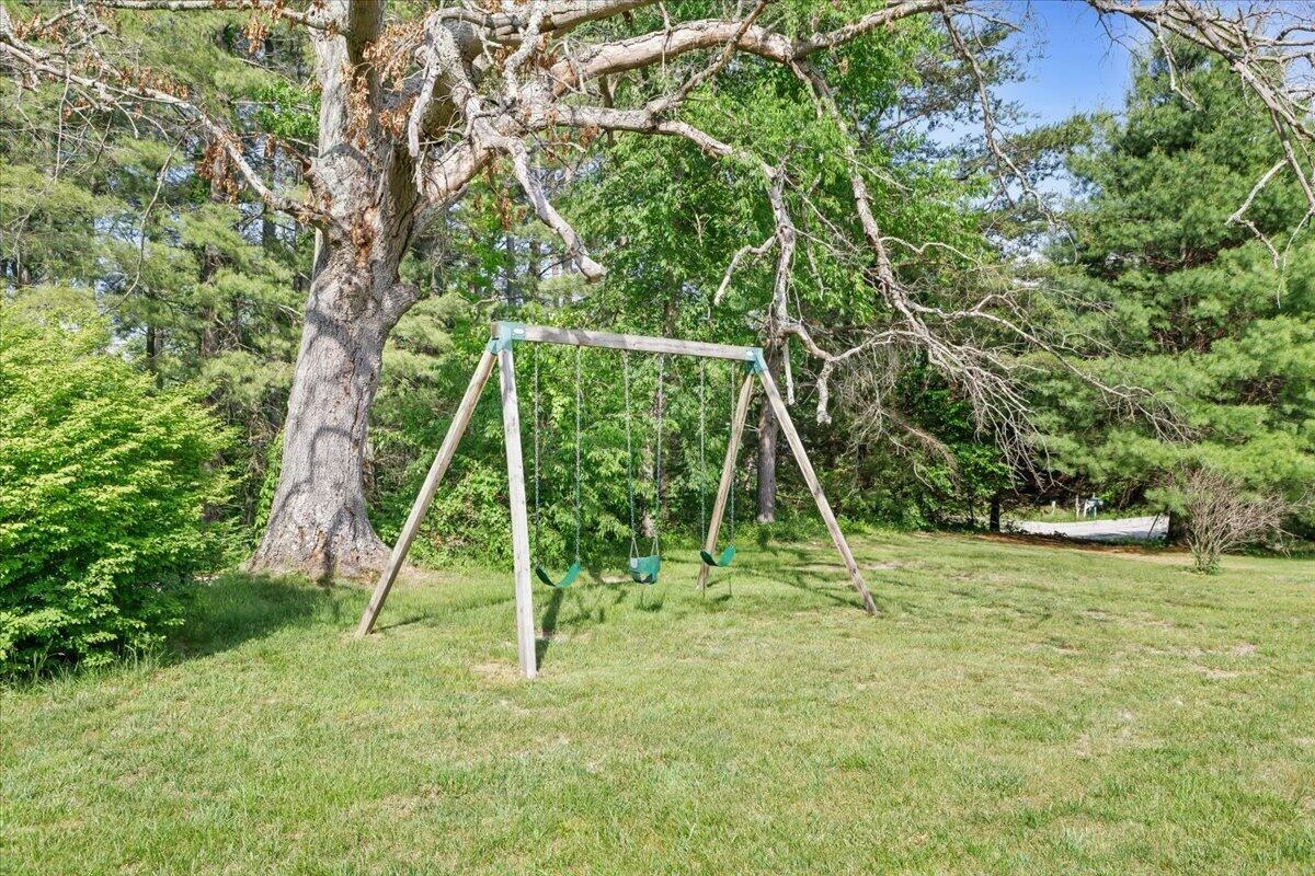4110 Flatwoods RD - Photo 6