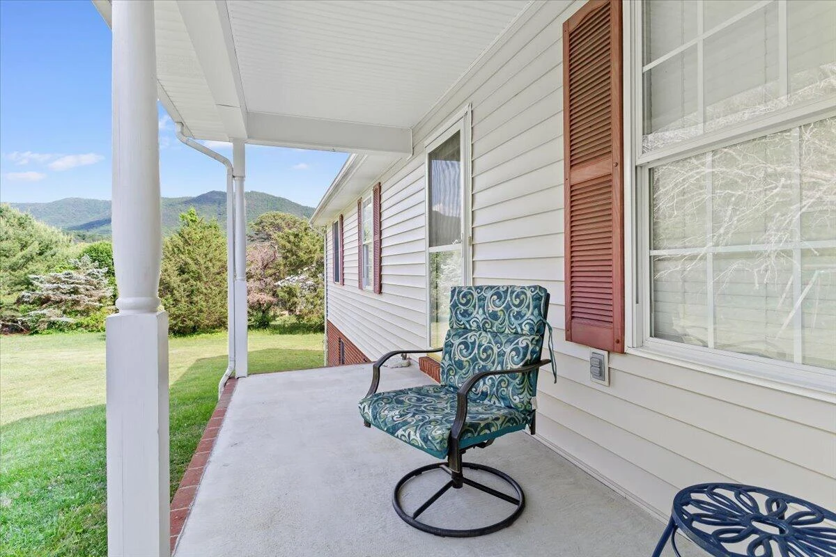 4110 Flatwoods RD - Photo 7