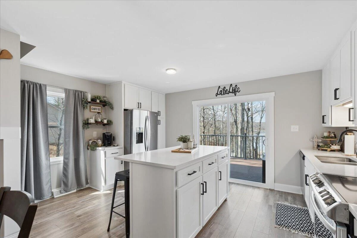 1009 Guardian CIR - Photo 11