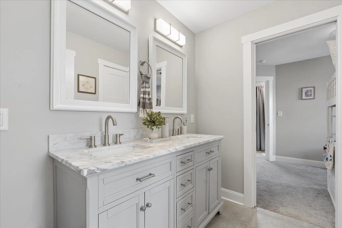 1009 Guardian CIR - Photo 32