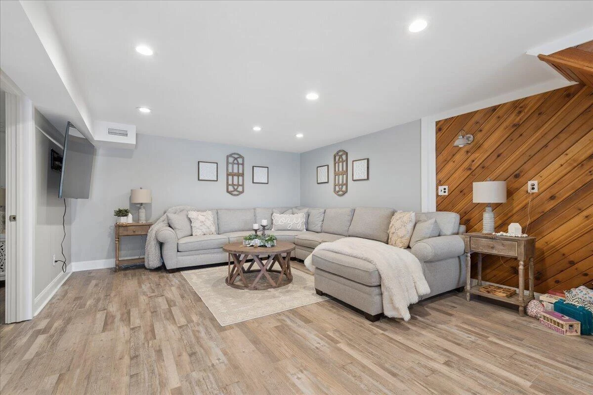 1009 Guardian CIR - Photo 41