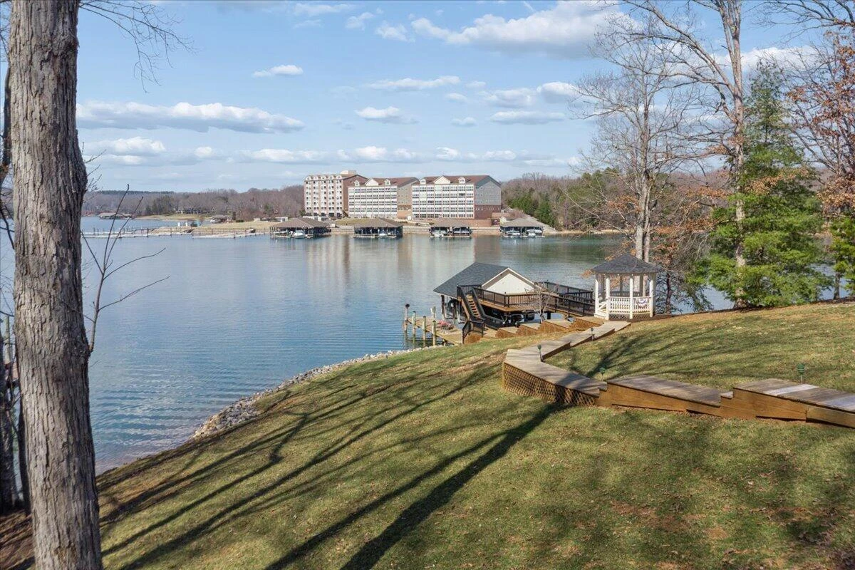 1009 Guardian CIR - Photo 64