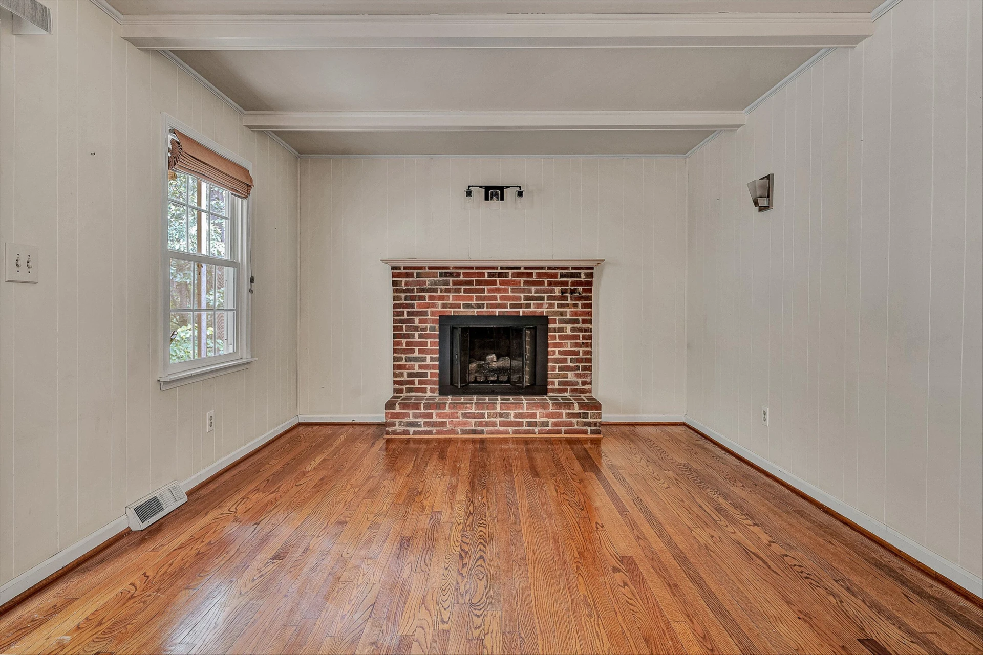 126 Sawyer DR - Photo 17