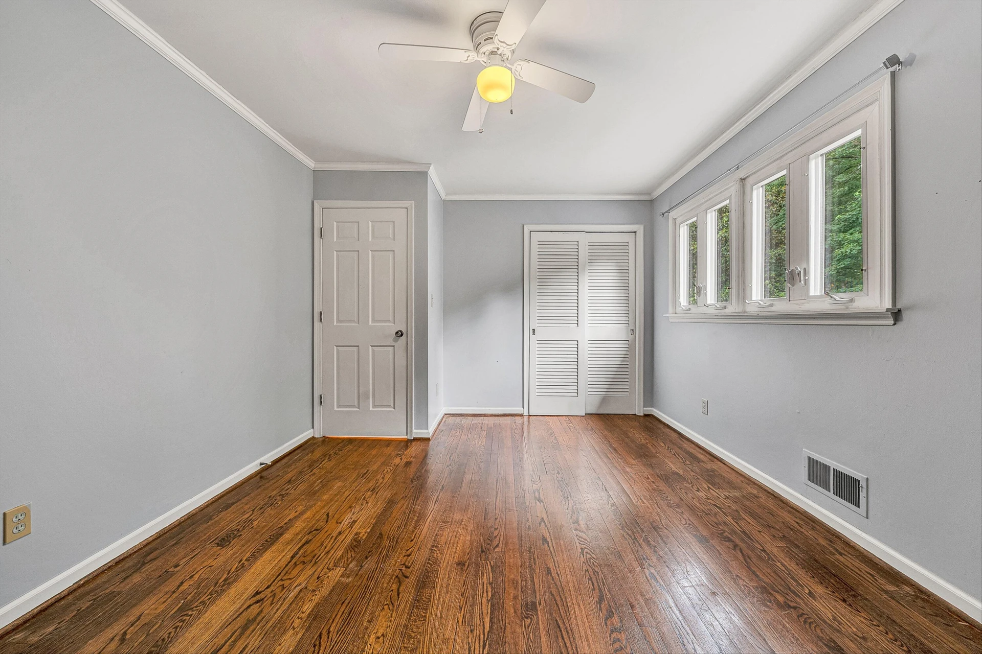 126 Sawyer DR - Photo 35