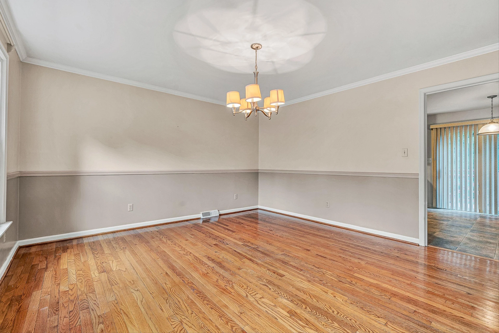 126 Sawyer DR - Photo 9