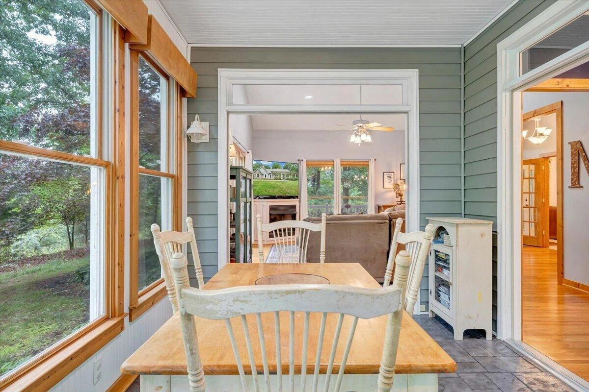 1495 Walnut Run DR - Photo 22