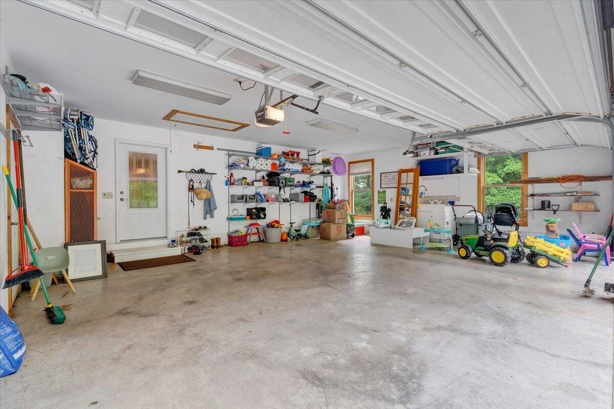 1495 Walnut Run DR - Photo 46