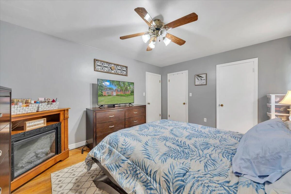 4508 Rosecrest RD - Photo 13