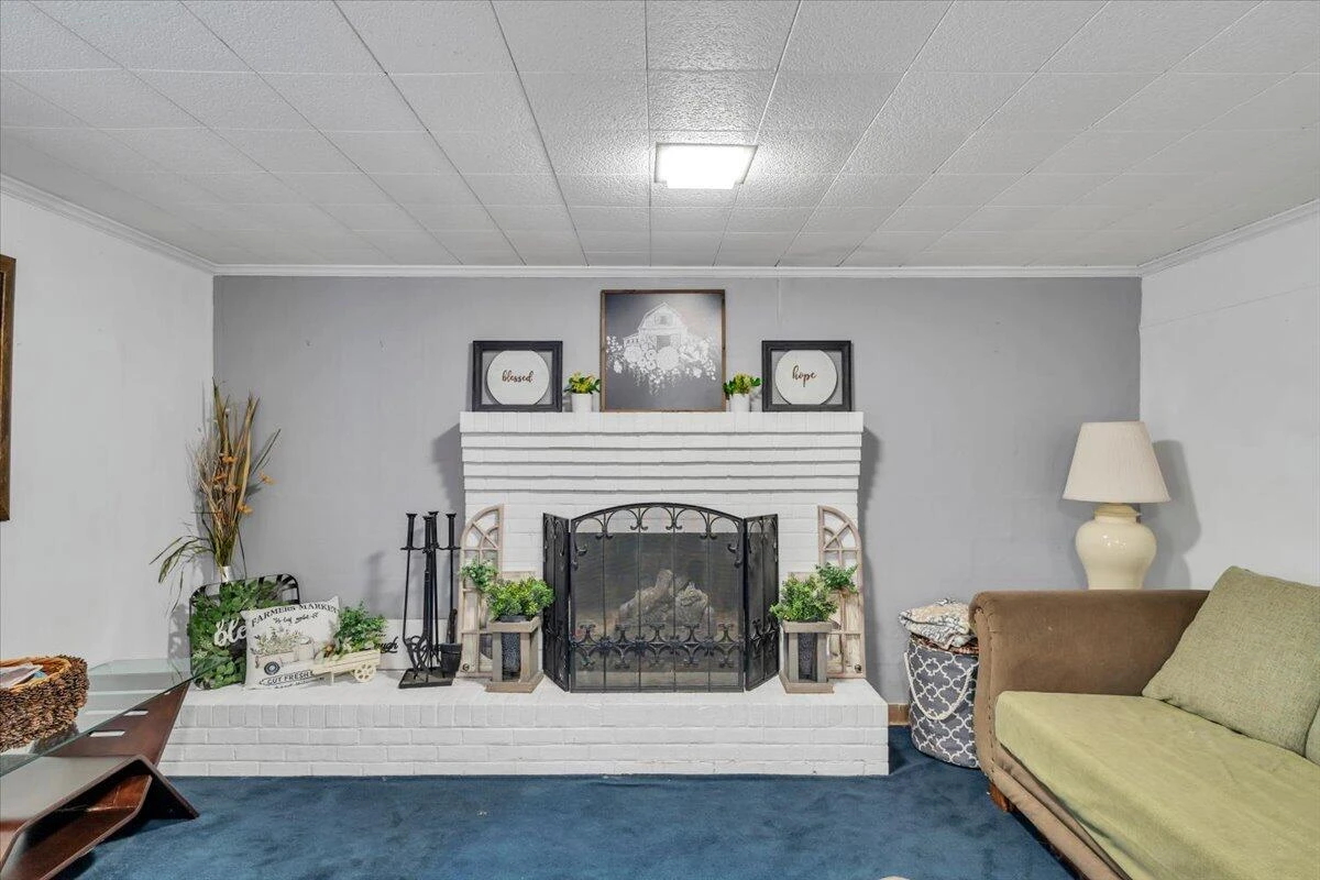 4508 Rosecrest RD - Photo 20