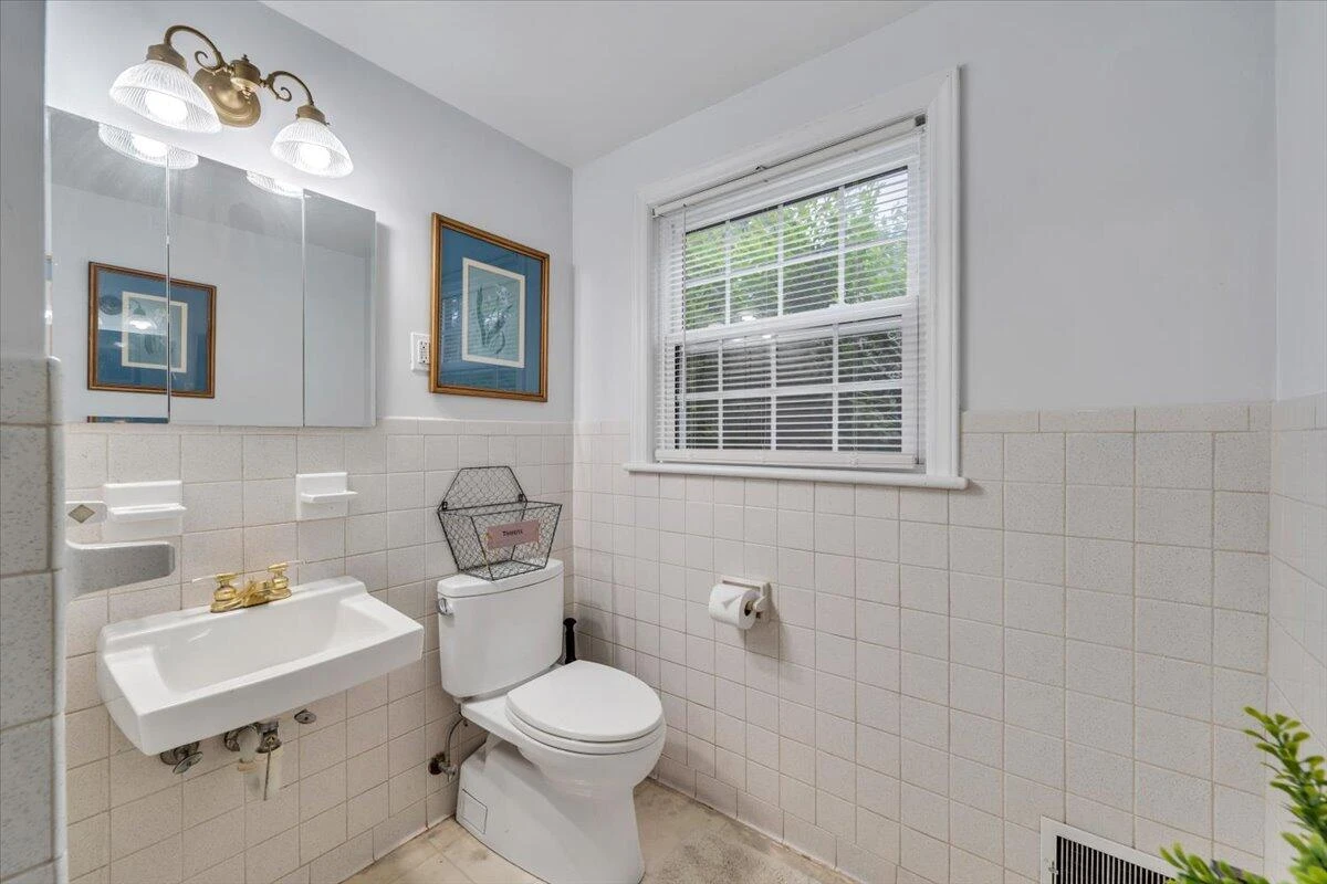 4508 Rosecrest RD - Photo 26