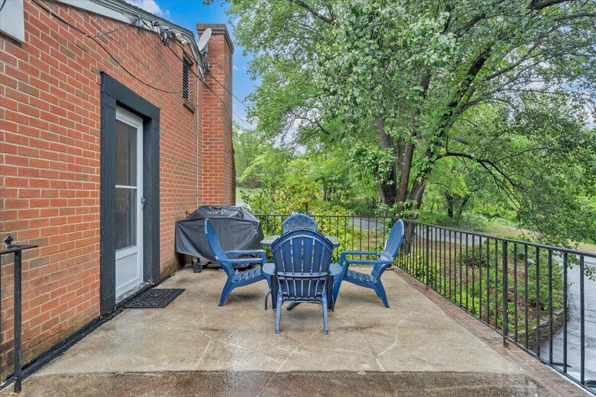 4508 Rosecrest RD - Photo 31