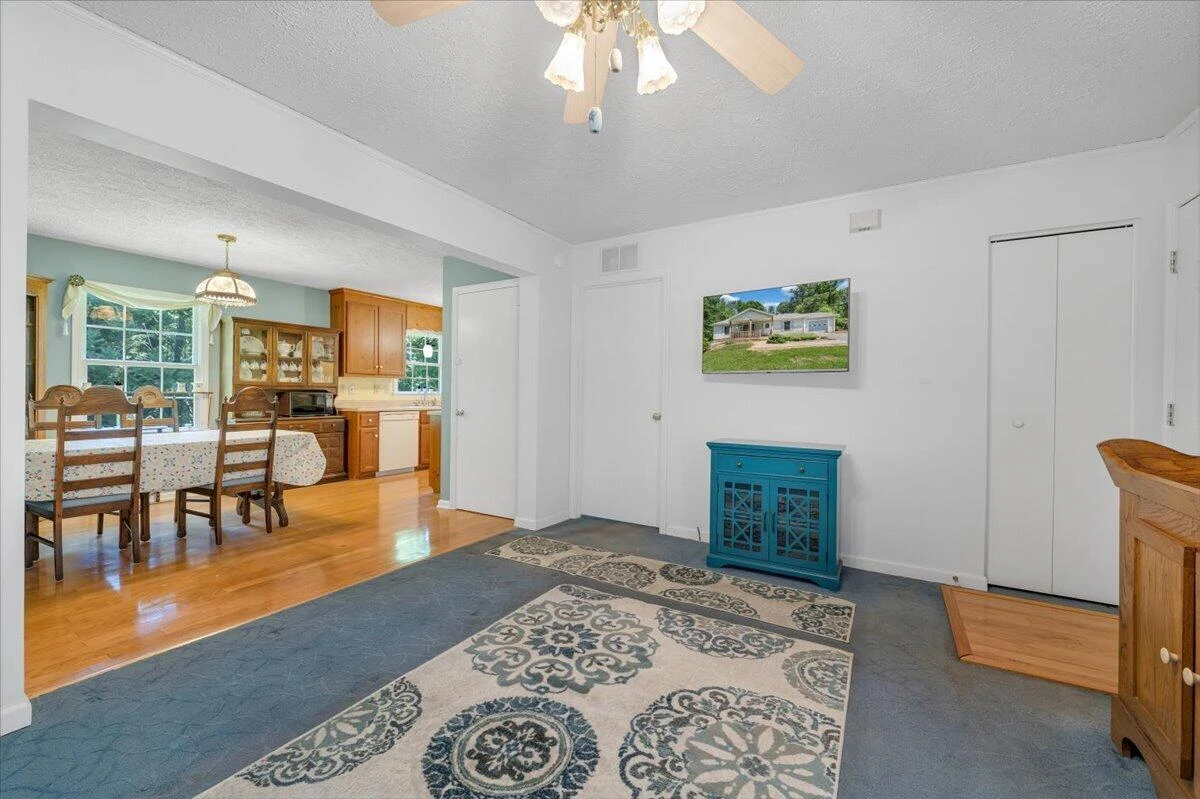 1124 Homeplace RD - Photo 10