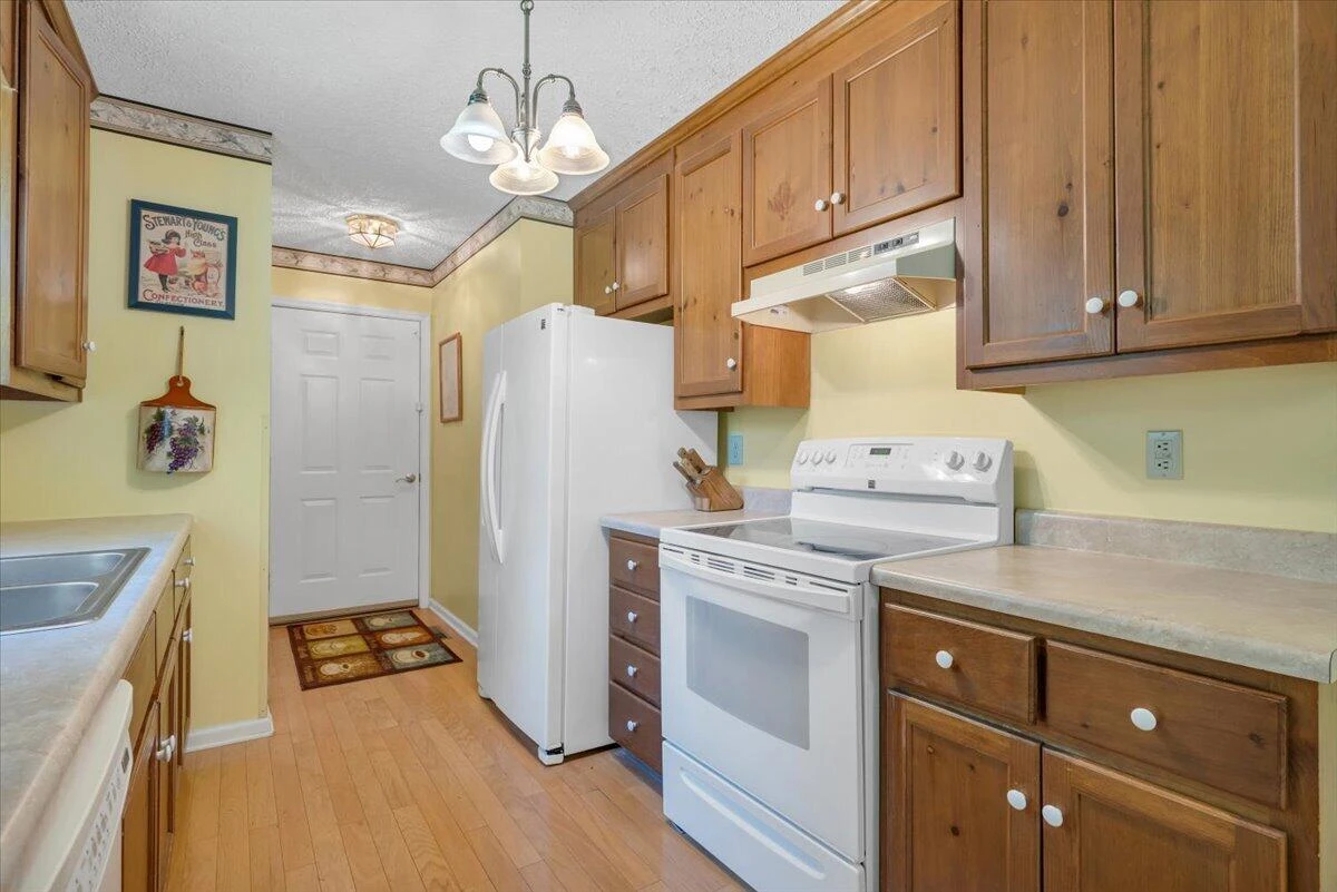 1124 Homeplace RD - Photo 15
