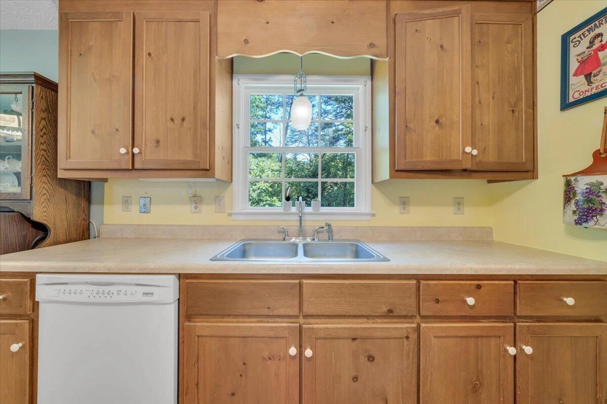 1124 Homeplace RD - Photo 16