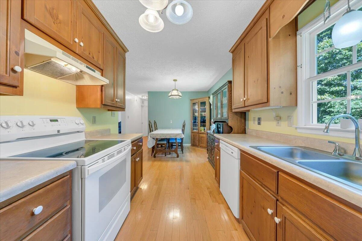 1124 Homeplace RD - Photo 18